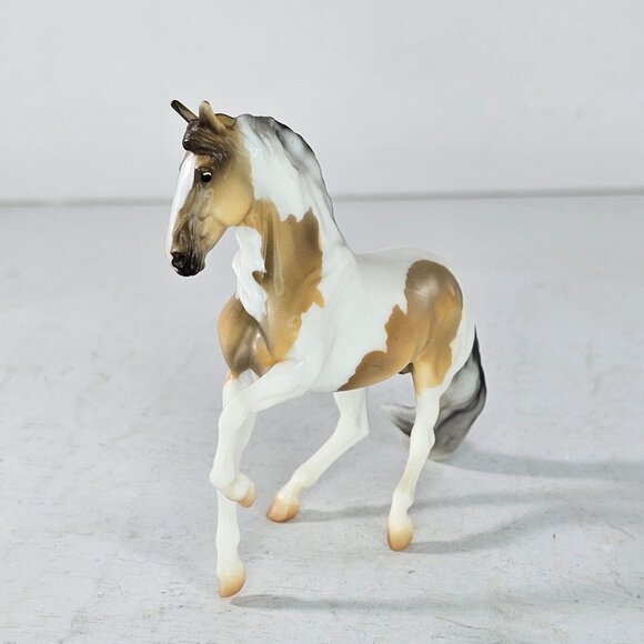 Breyer Breyerfest 2022 Event Stablemate SPAETZLE Pinto Alborozo NIB - Picture 7 of 11